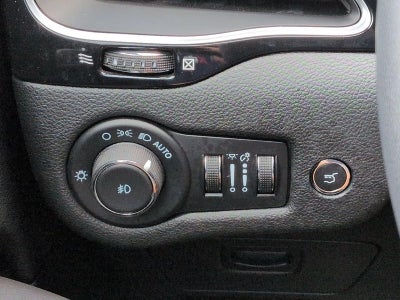 2023 Jeep Cherokee Altitude Lux 4x4