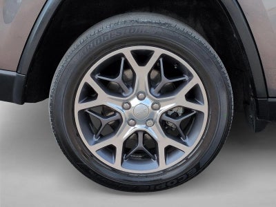 2019 Jeep Grand Cherokee Limited 4x2