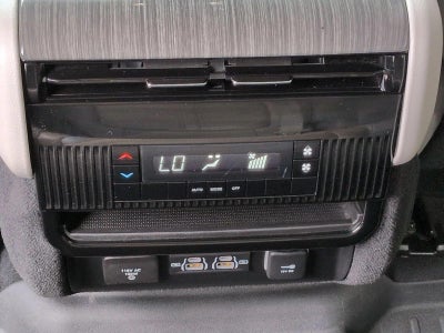 2022 Jeep Wagoneer Series II 4x4
