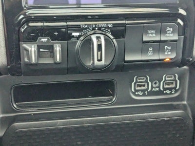 2021 RAM 1500 Big Horn Crew Cab 4x4 5'7" Box