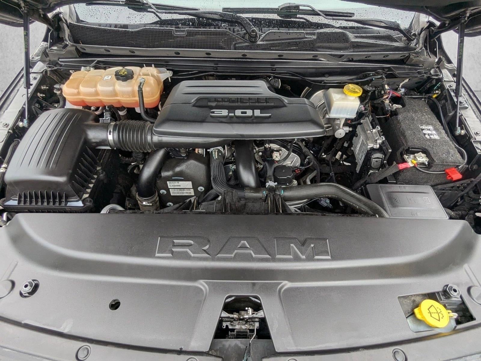 2021 RAM 1500 Big Horn Crew Cab 4x4 5'7" Box