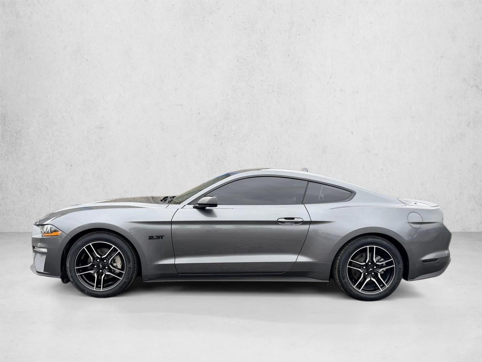 2021 Ford Mustang EcoBoost
