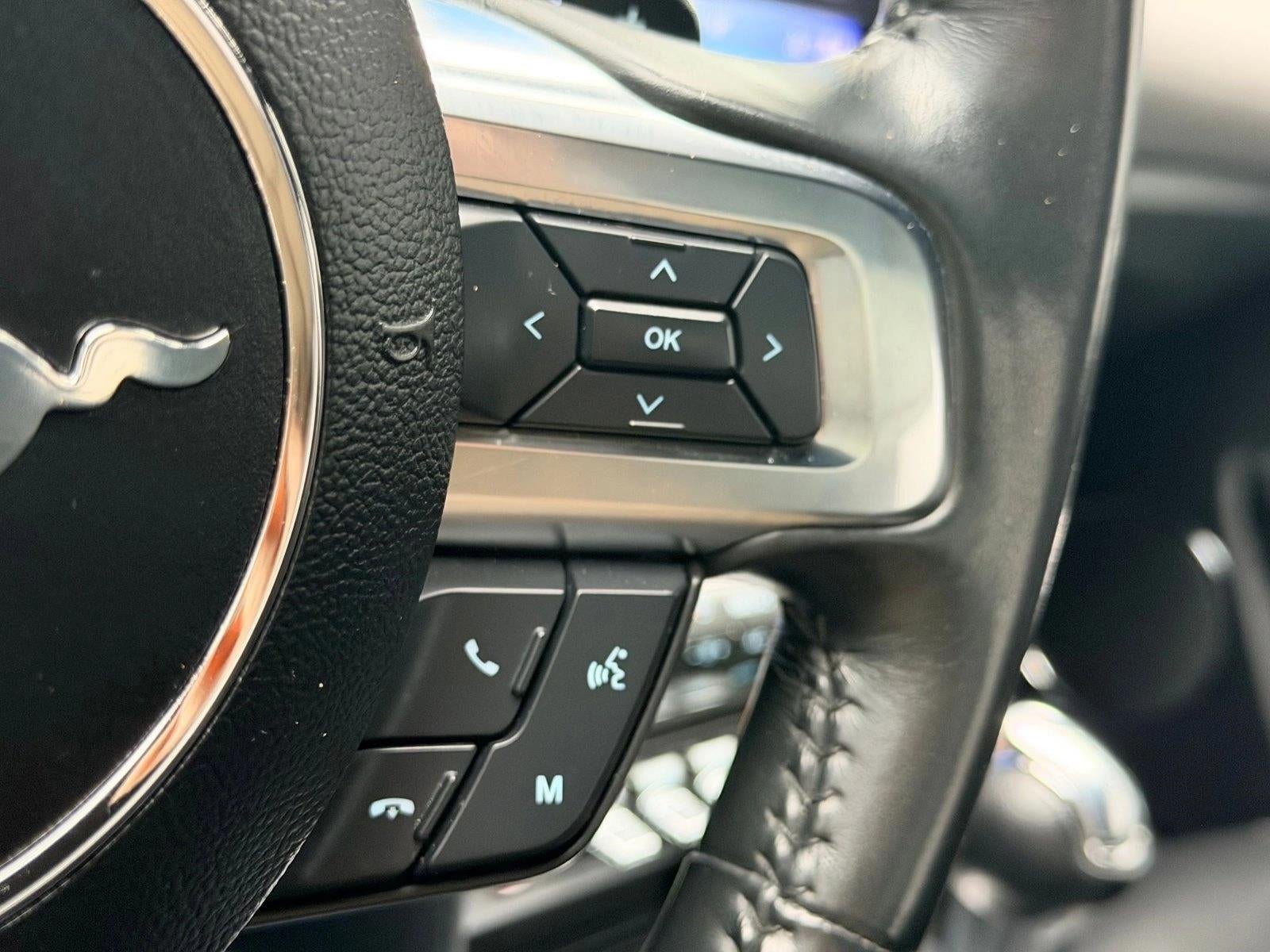 2021 Ford Mustang EcoBoost