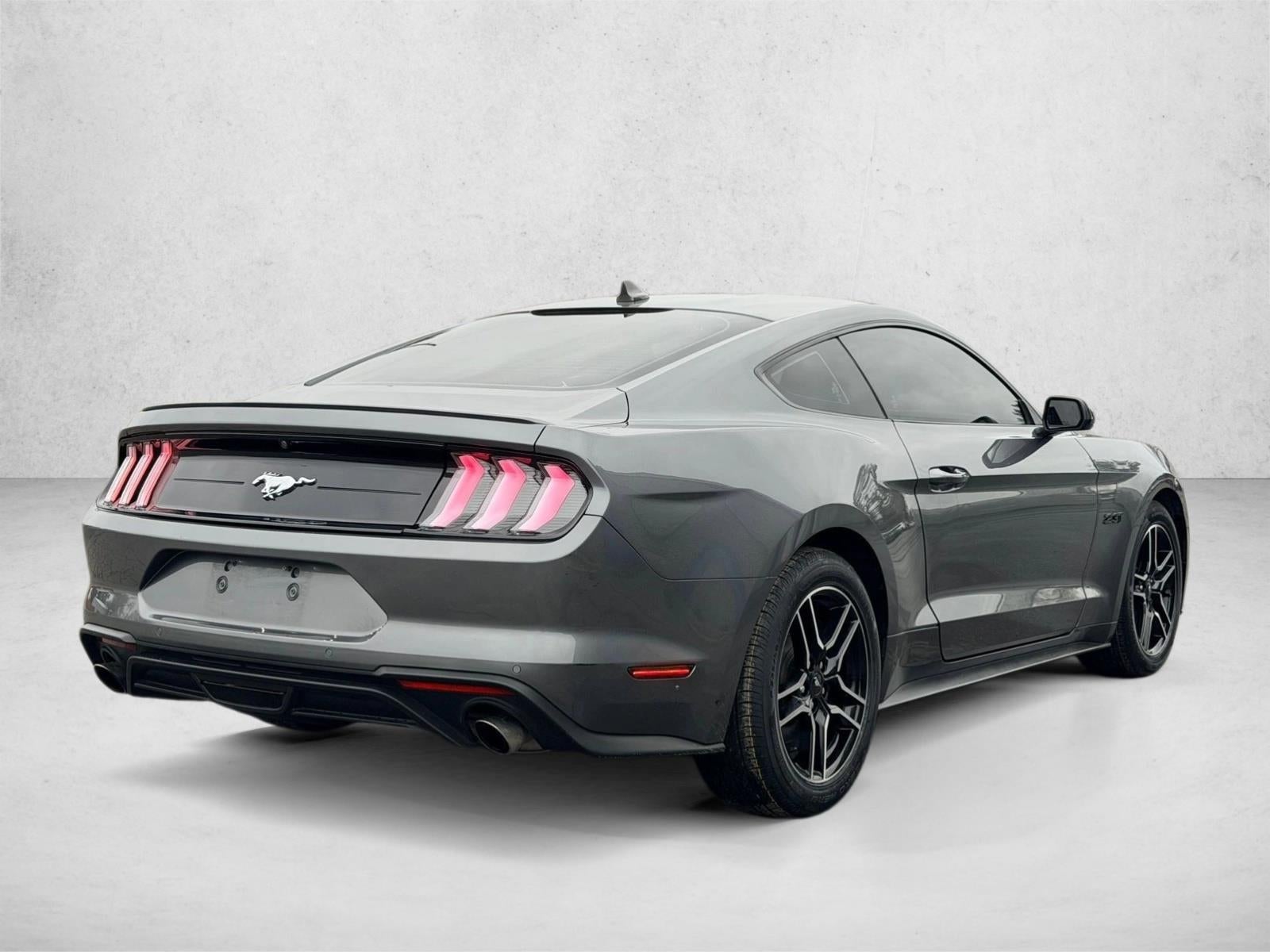 2021 Ford Mustang EcoBoost