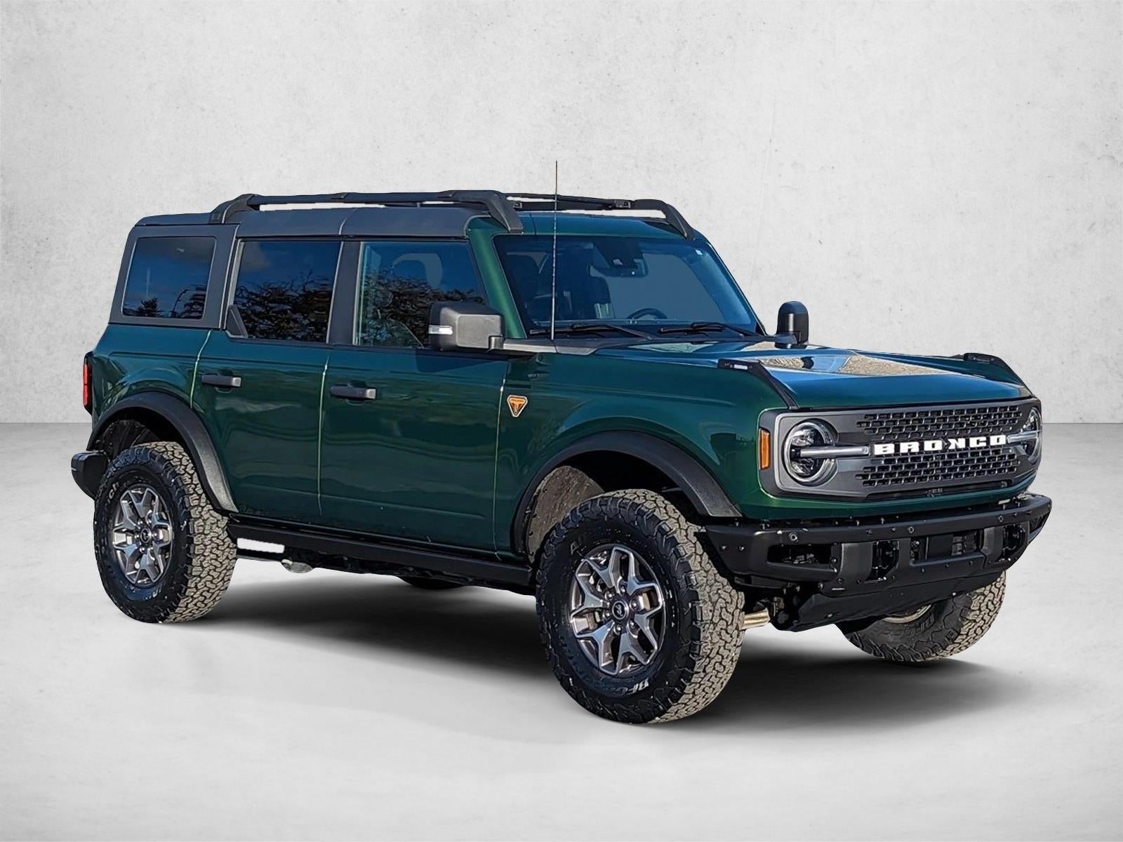 2022 Ford Bronco Base