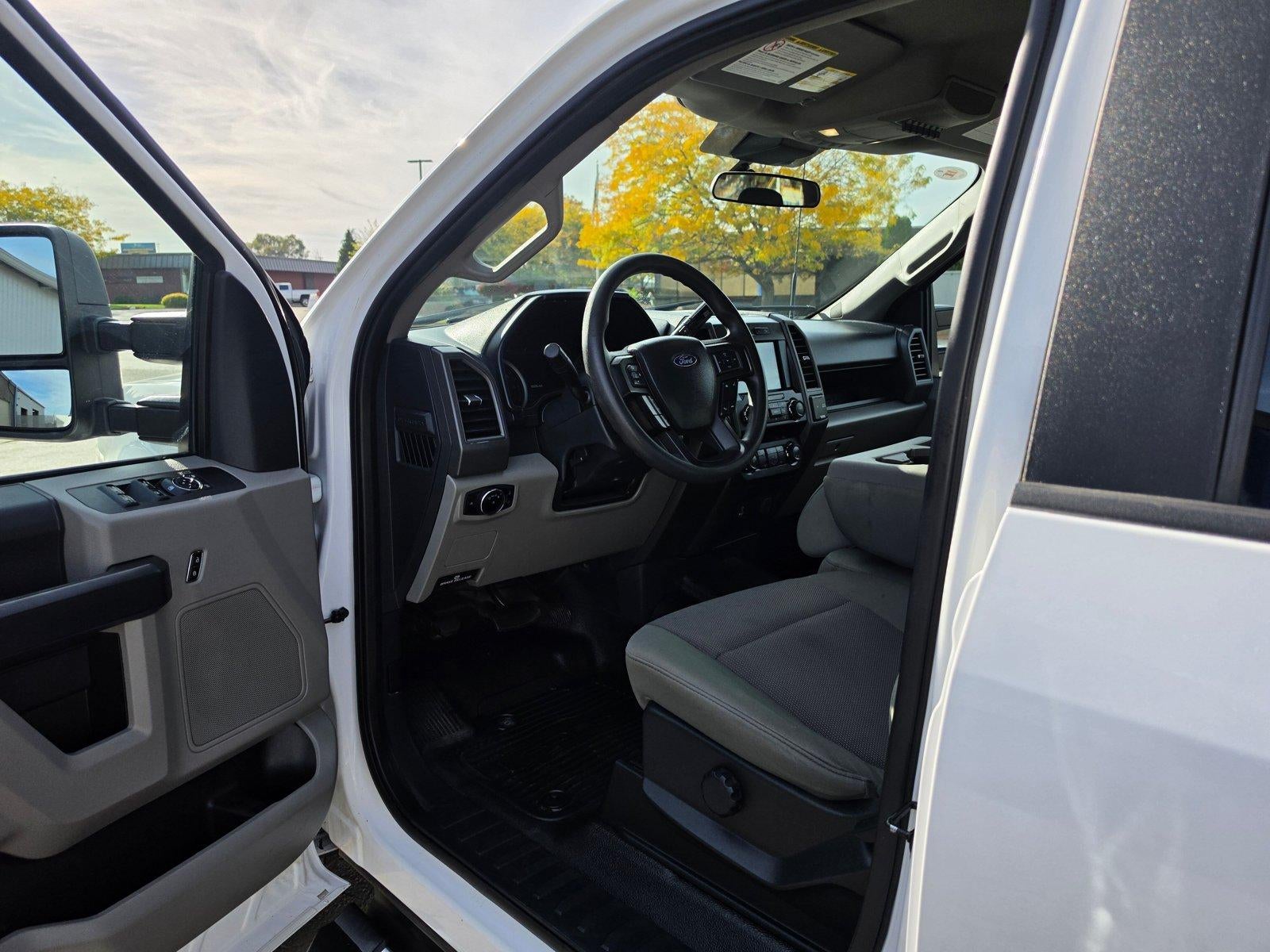 2022 Ford F-350 XL