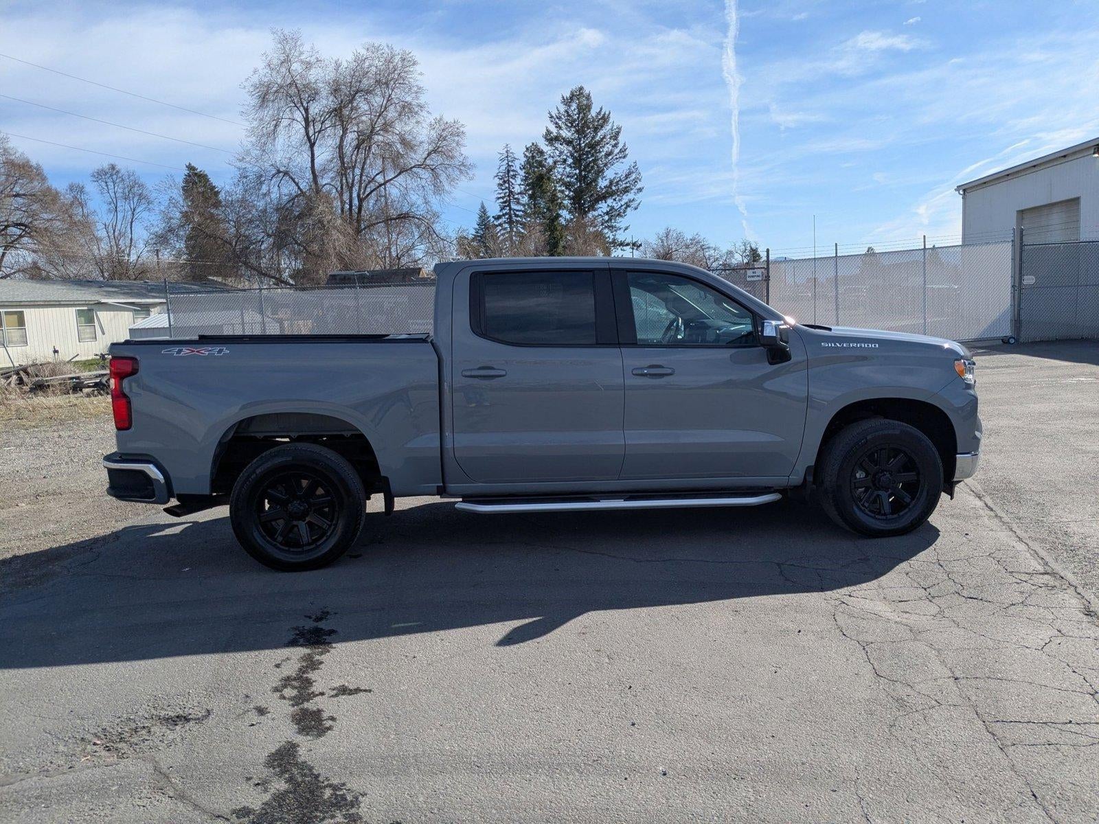 2024 Chevrolet Silverado 1500 LT (2FL)
