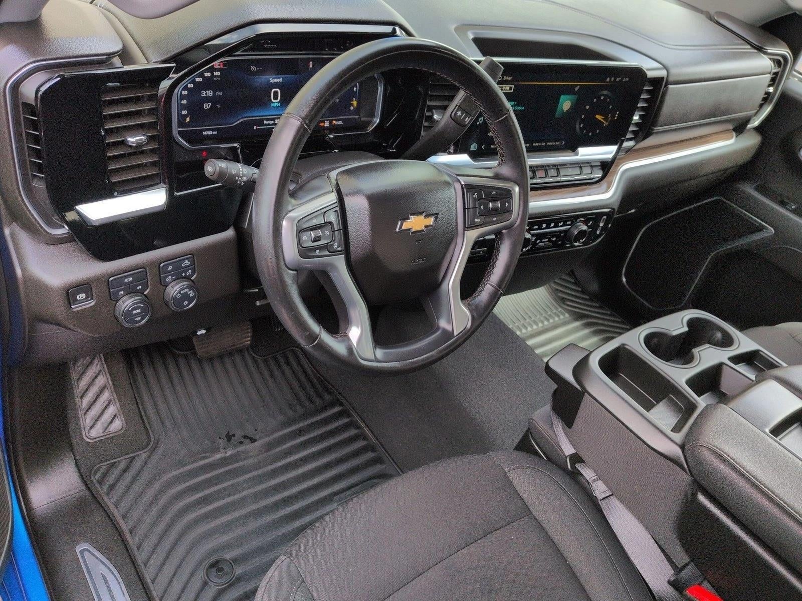 2025 Chevrolet Silverado 1500 LT