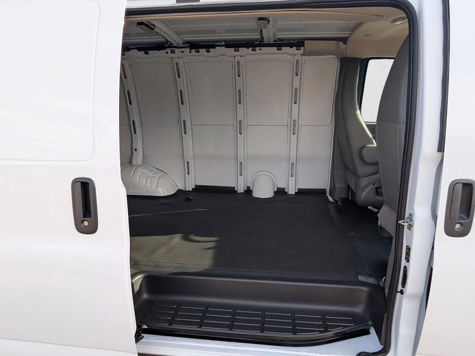 2025 Chevrolet Express Cargo 2500 Base