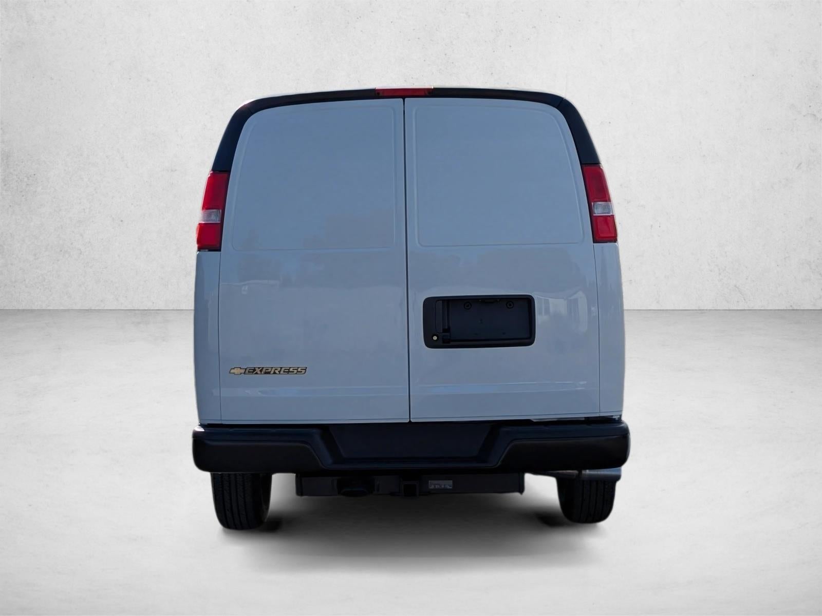 2025 Chevrolet Express Cargo 2500 Base
