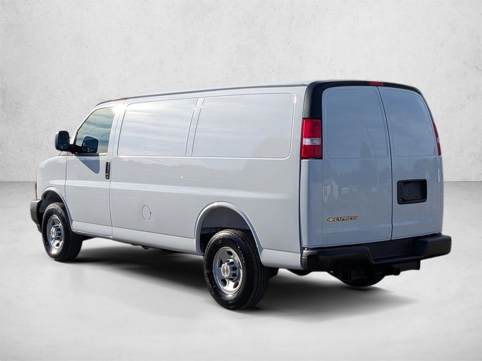 2025 Chevrolet Express Cargo 2500 Base