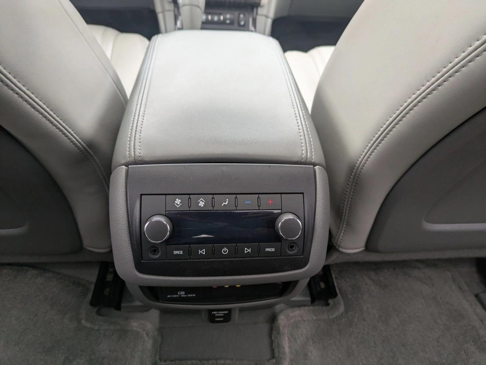 2014 Chevrolet Traverse LTZ