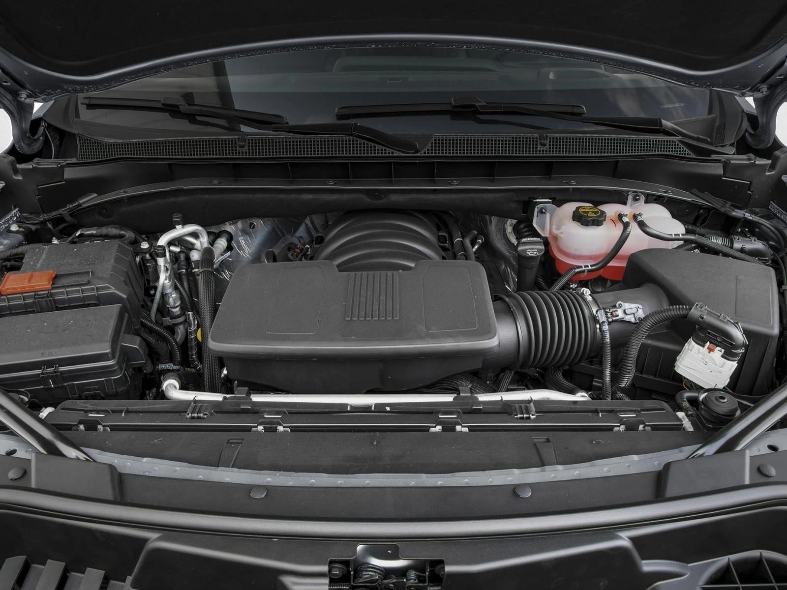2026 Chevrolet Suburban Z71 - Photo 8
