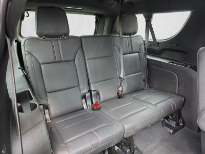 2025 Chevrolet Suburban RST
