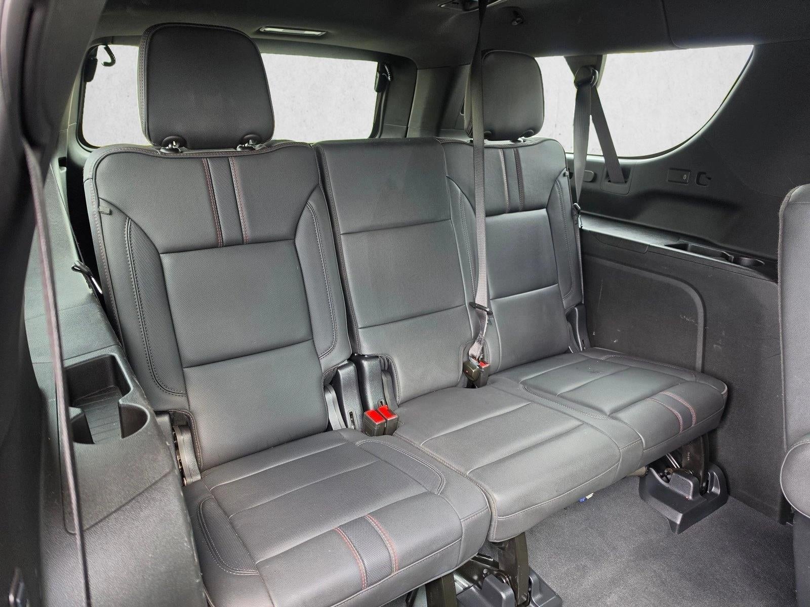 2025 Chevrolet Suburban RST