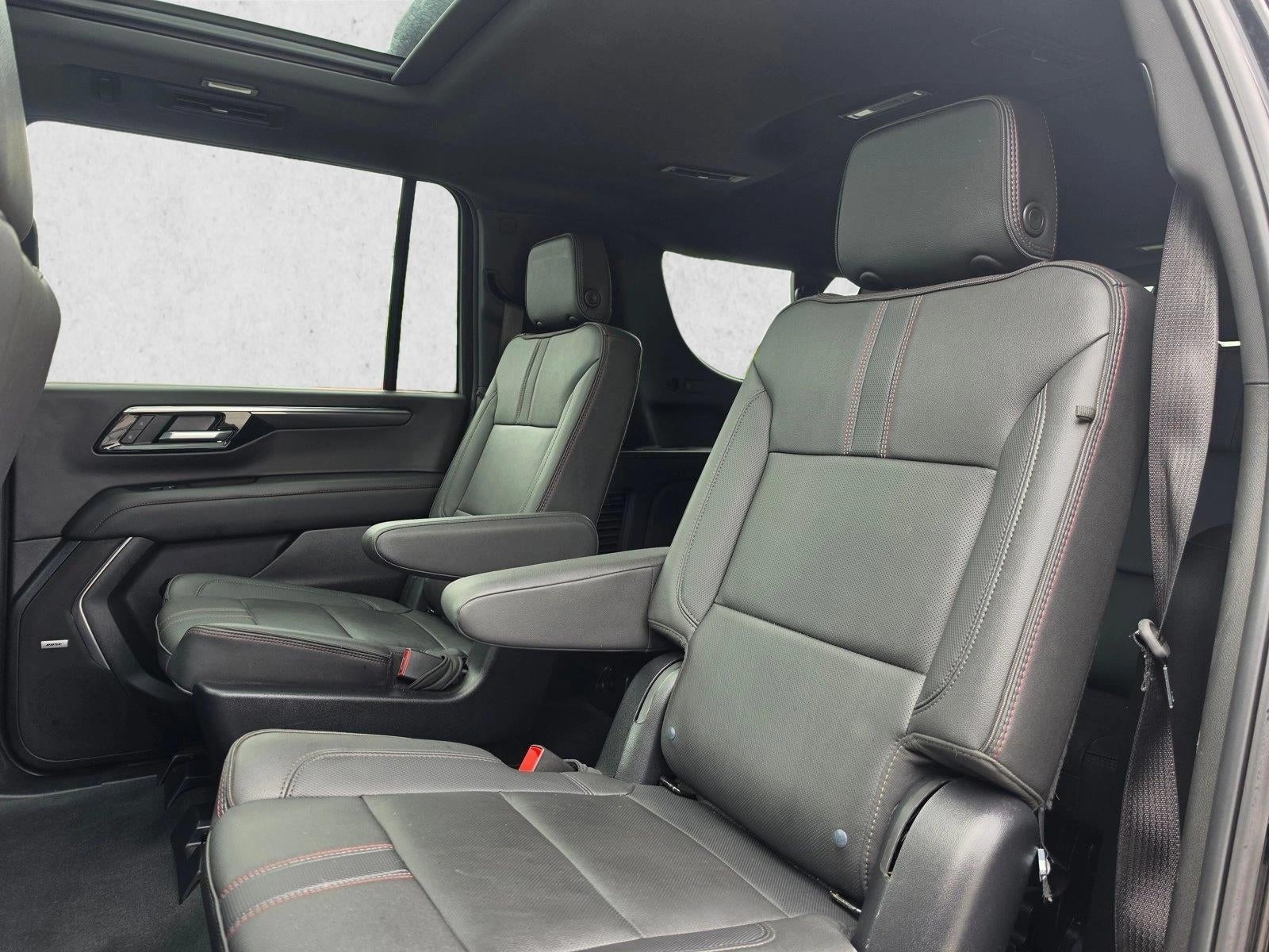 2025 Chevrolet Suburban RST