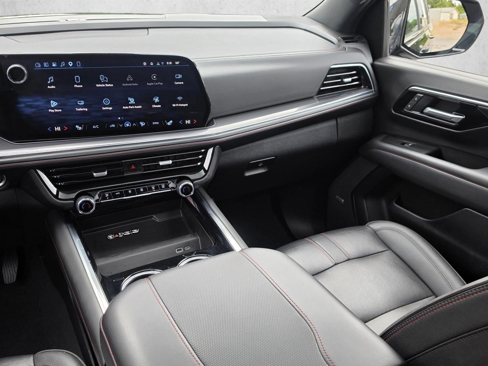 2025 Chevrolet Suburban RST