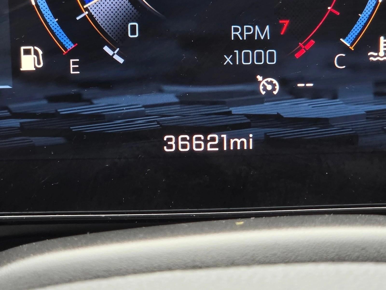 2025 Chevrolet Suburban RST