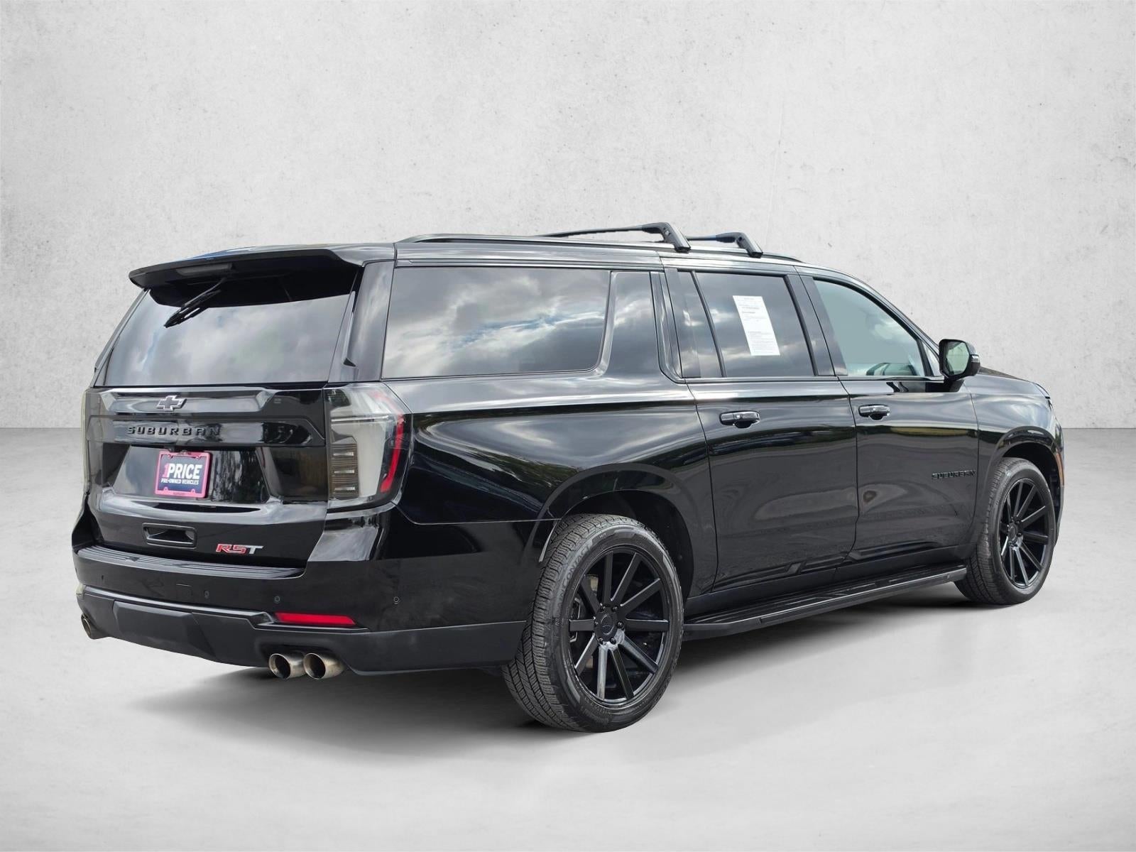2025 Chevrolet Suburban RST