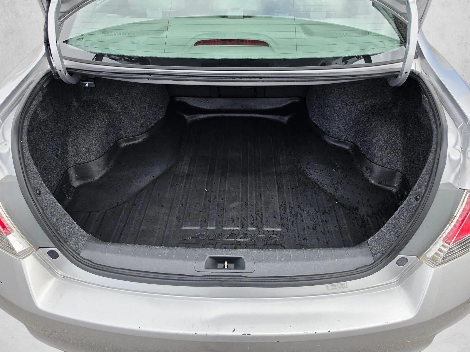 2010 Honda Accord Sdn LX-P
