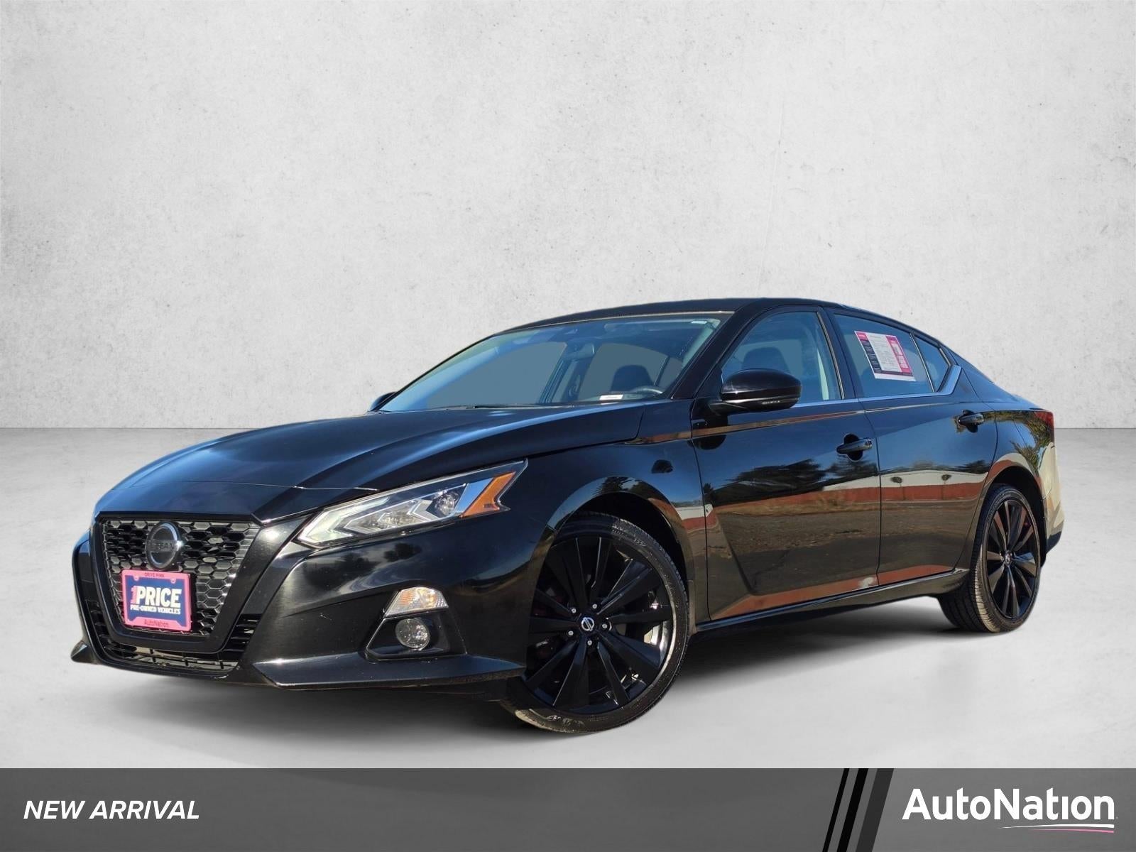 2022 Nissan Altima SR Intelligent AWD