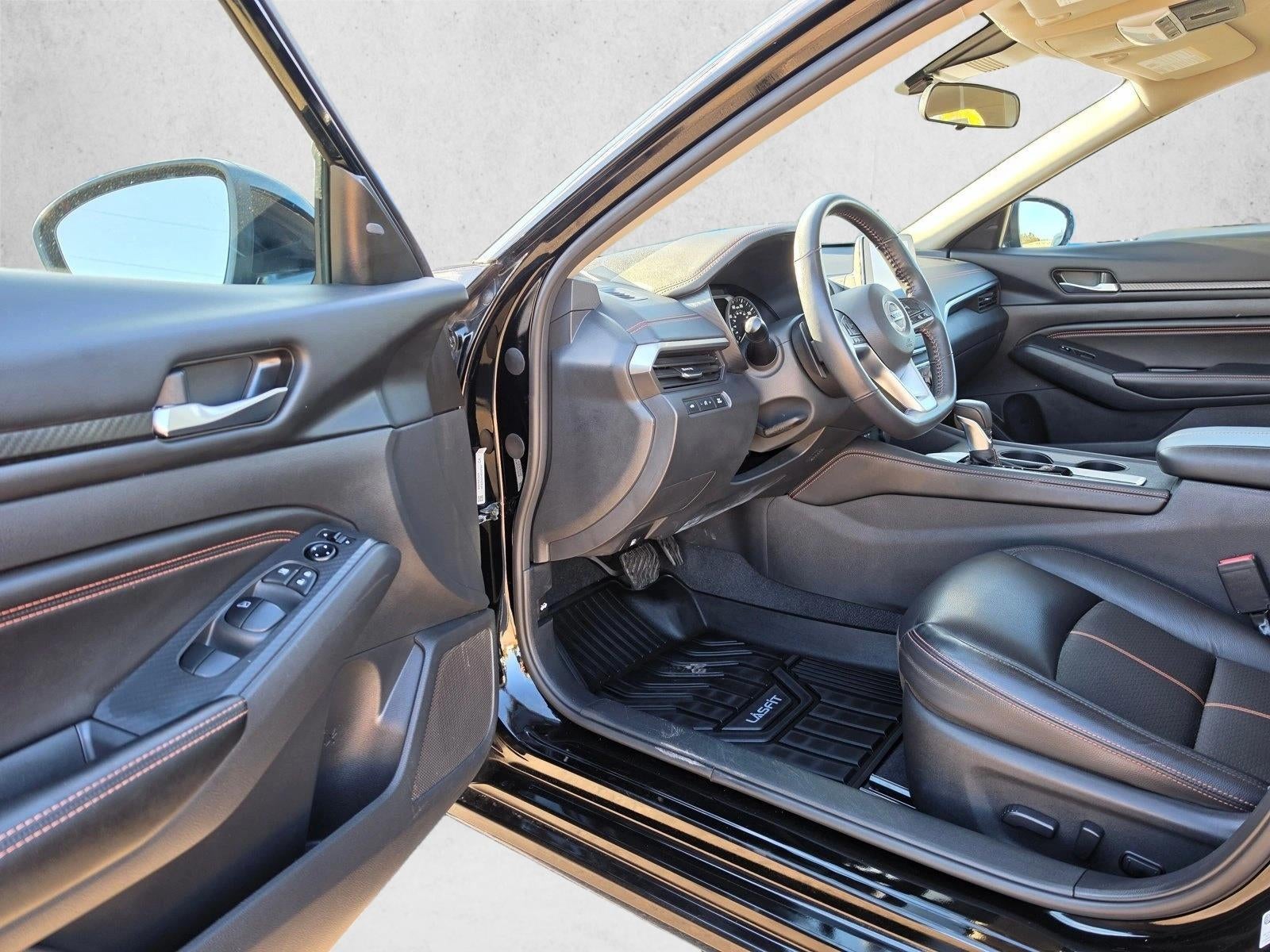 2022 Nissan Altima SR Intelligent AWD