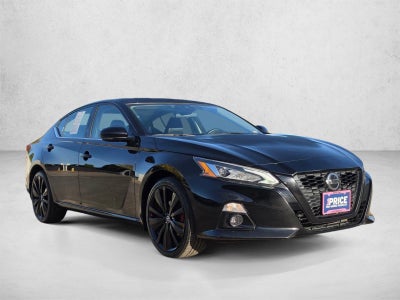 2022 Nissan Altima SR Intelligent AWD