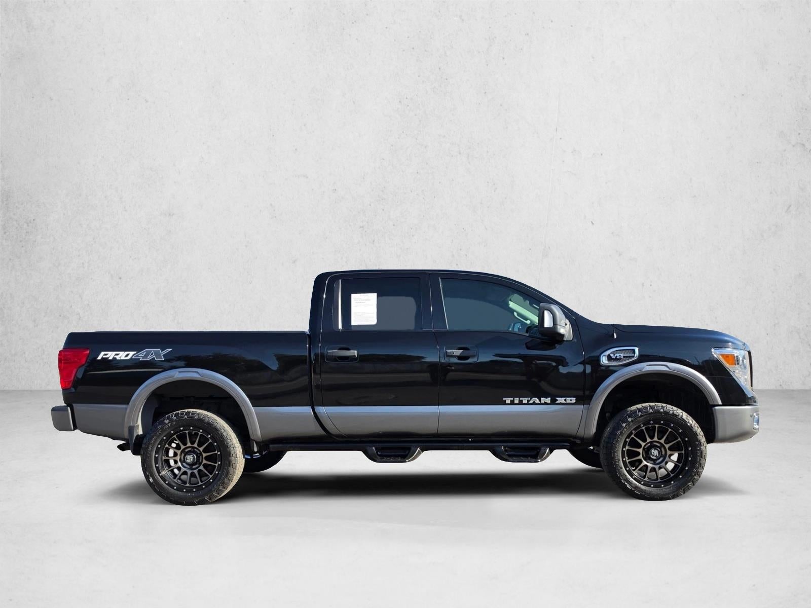 2017 Nissan TITAN XD PRO-4X Gas