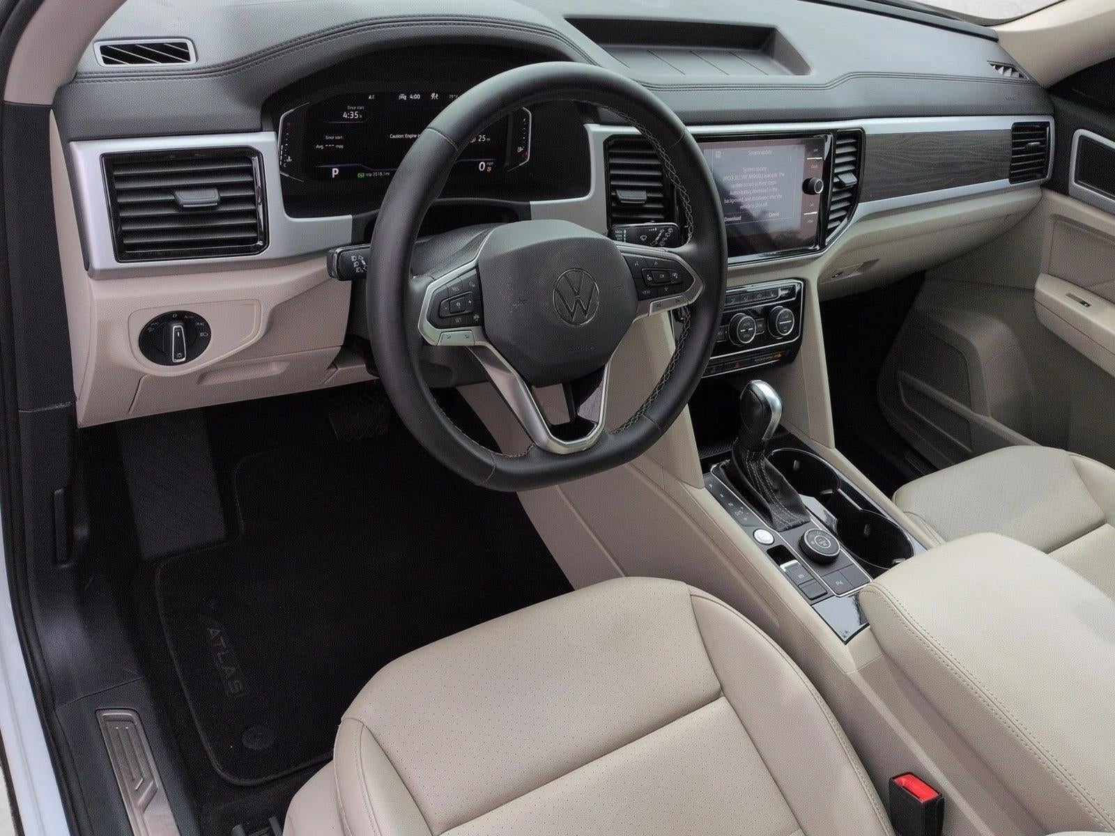 2022 Volkswagen Atlas 2.0T SE w/Technology