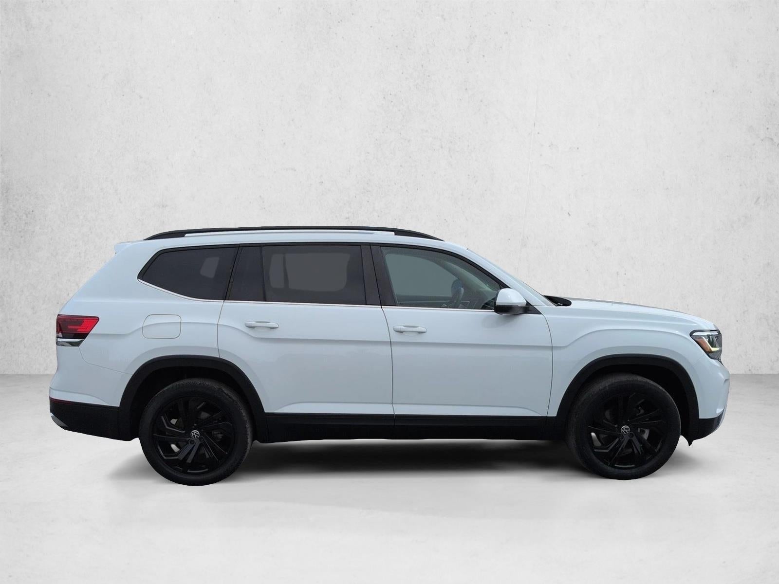 2022 Volkswagen Atlas 2.0T SE w/Technology