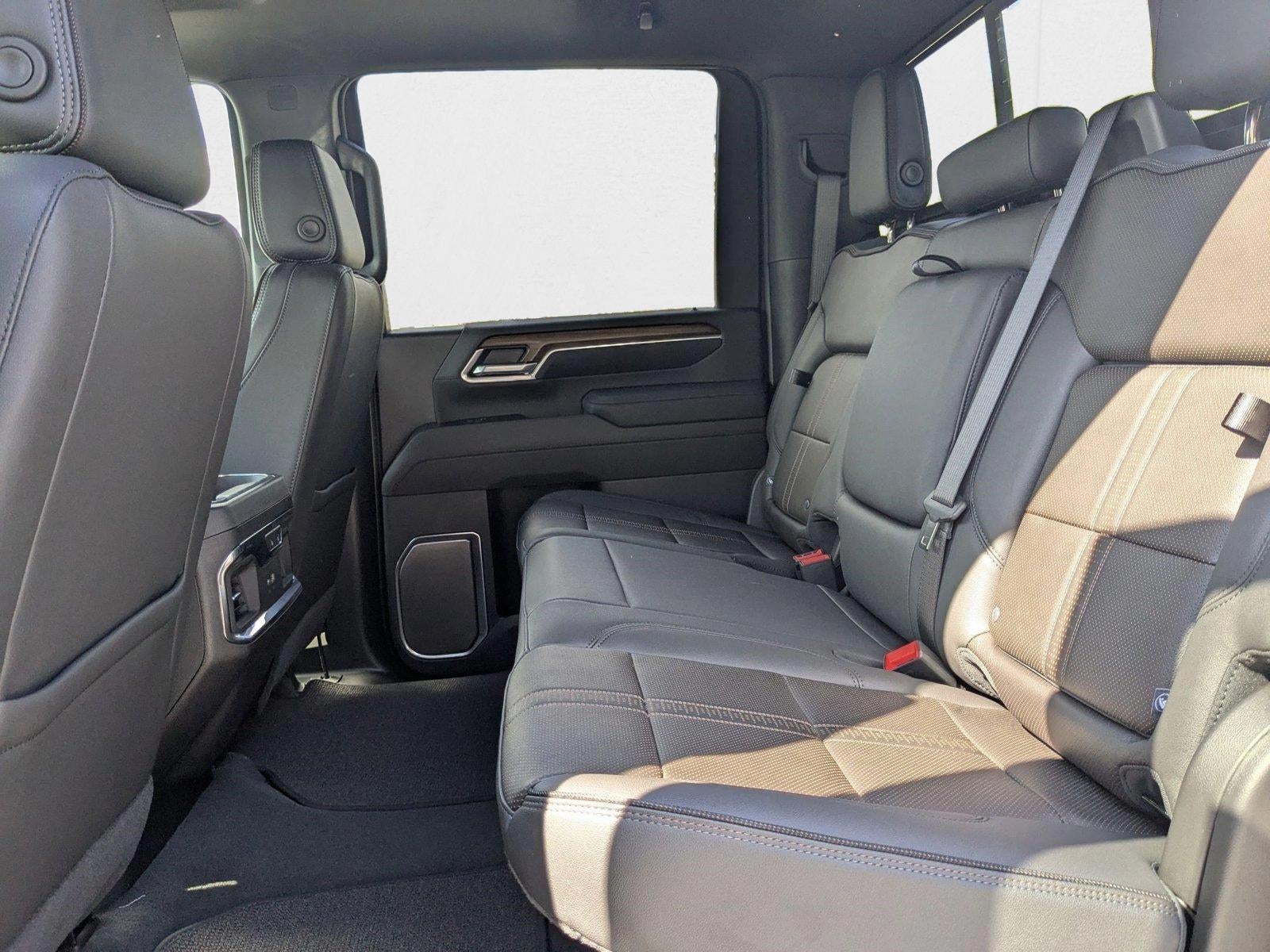 2025 Chevrolet Silverado 3500 HD High Country