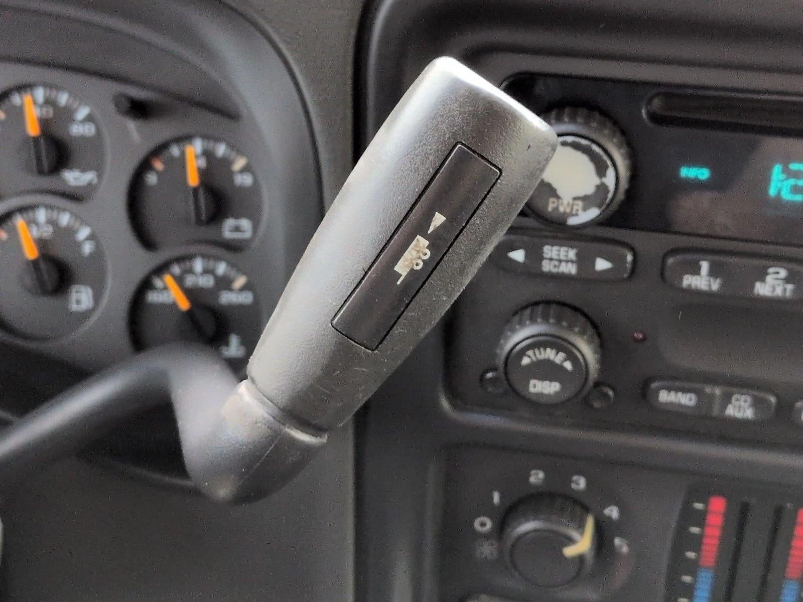 2003 Chevrolet Silverado 1500 LS