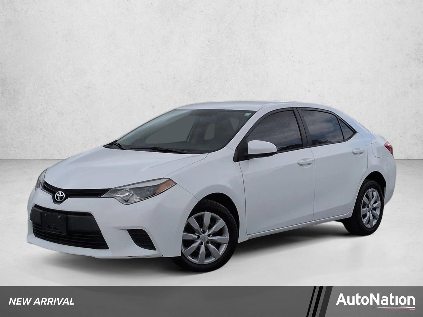 2014 Toyota Corolla's photo