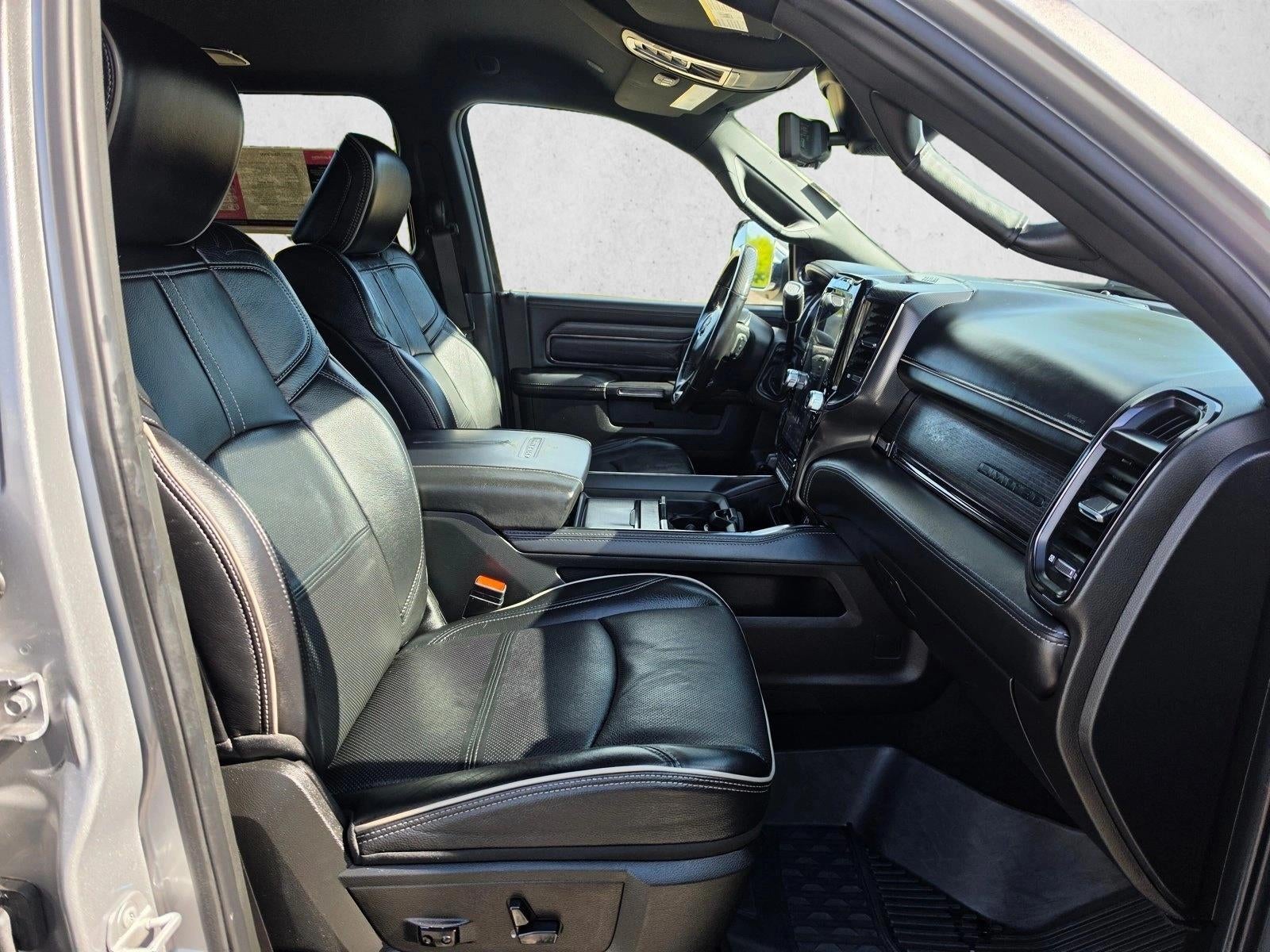 2022 RAM 3500 Limited Crew Cab 4x4 8' Box