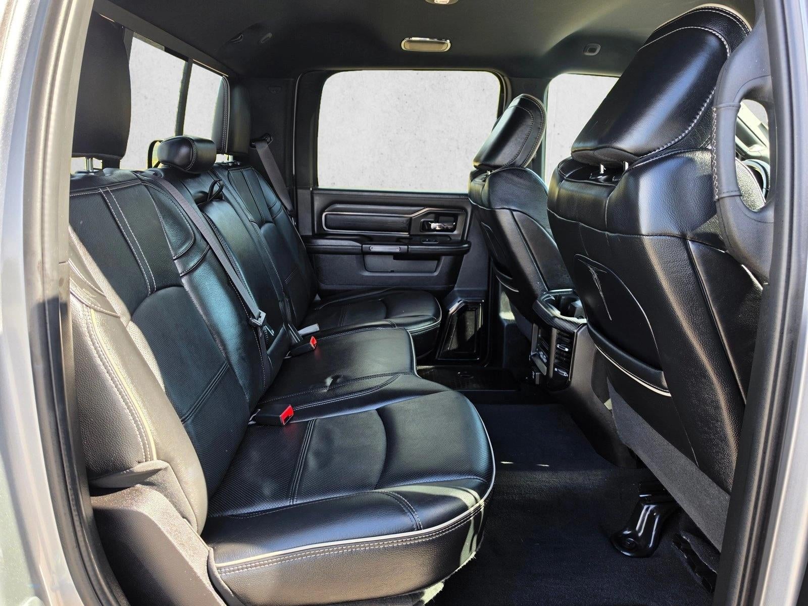 2022 RAM 3500 Limited Crew Cab 4x4 8' Box