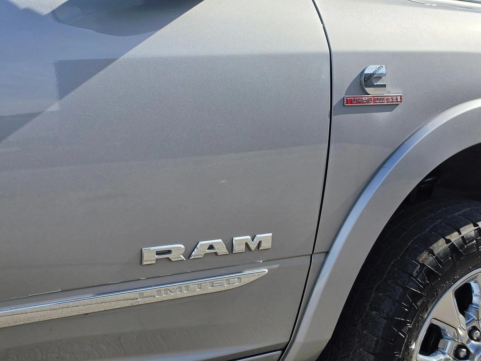 2022 RAM 3500 Limited Crew Cab 4x4 8' Box