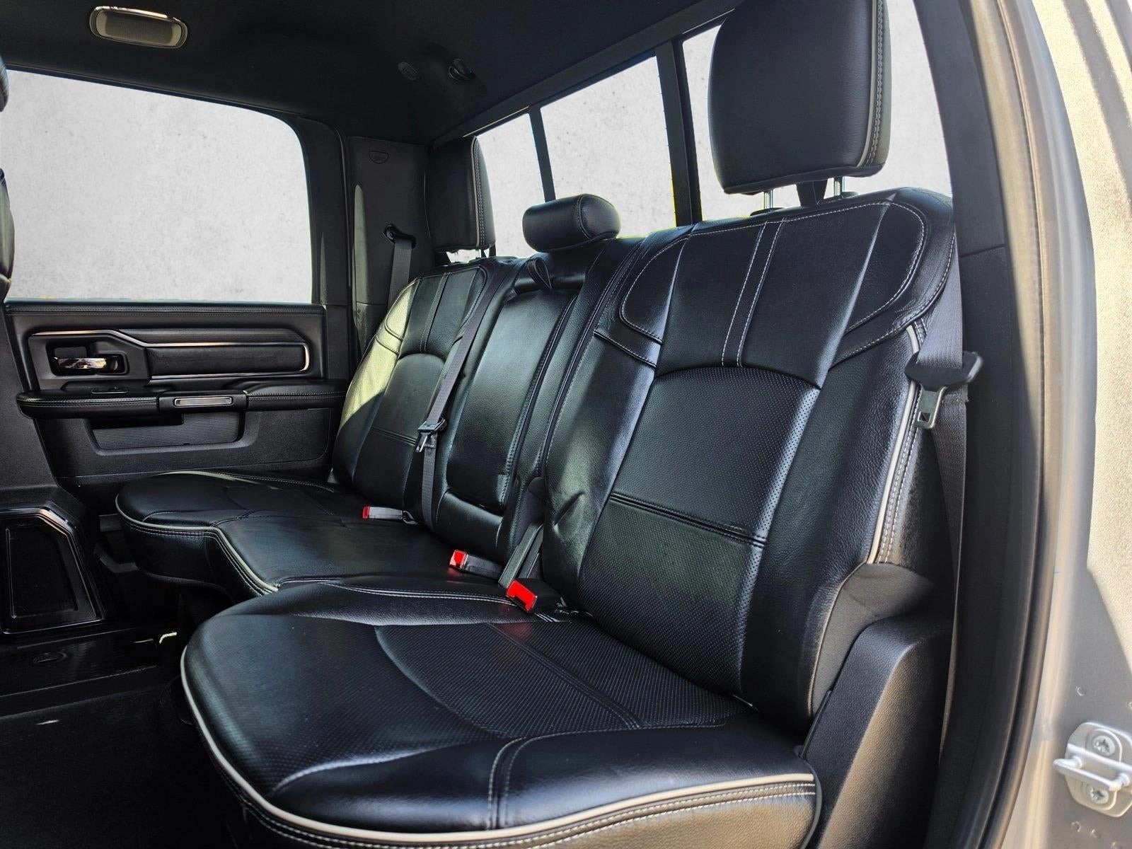 2022 RAM 3500 Limited Crew Cab 4x4 8' Box