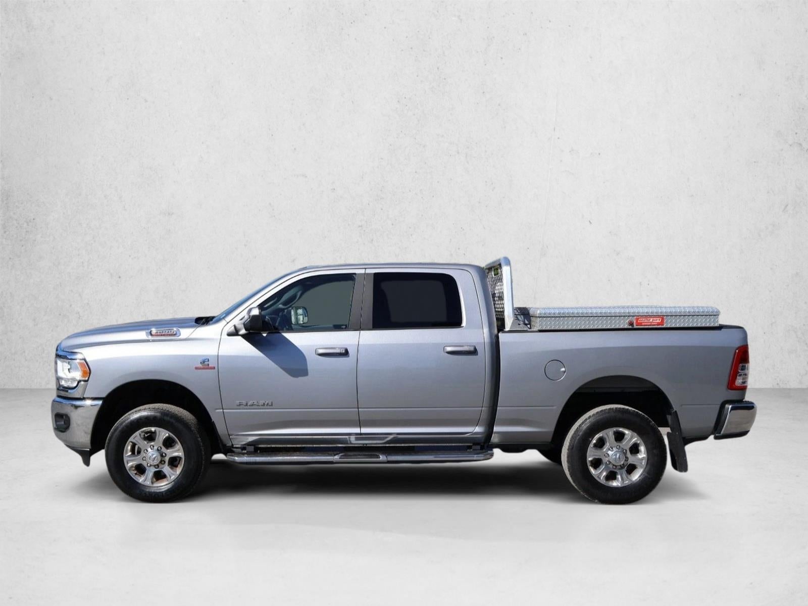 2022 RAM 2500 Big Horn Crew Cab 4x4 6'4" Box