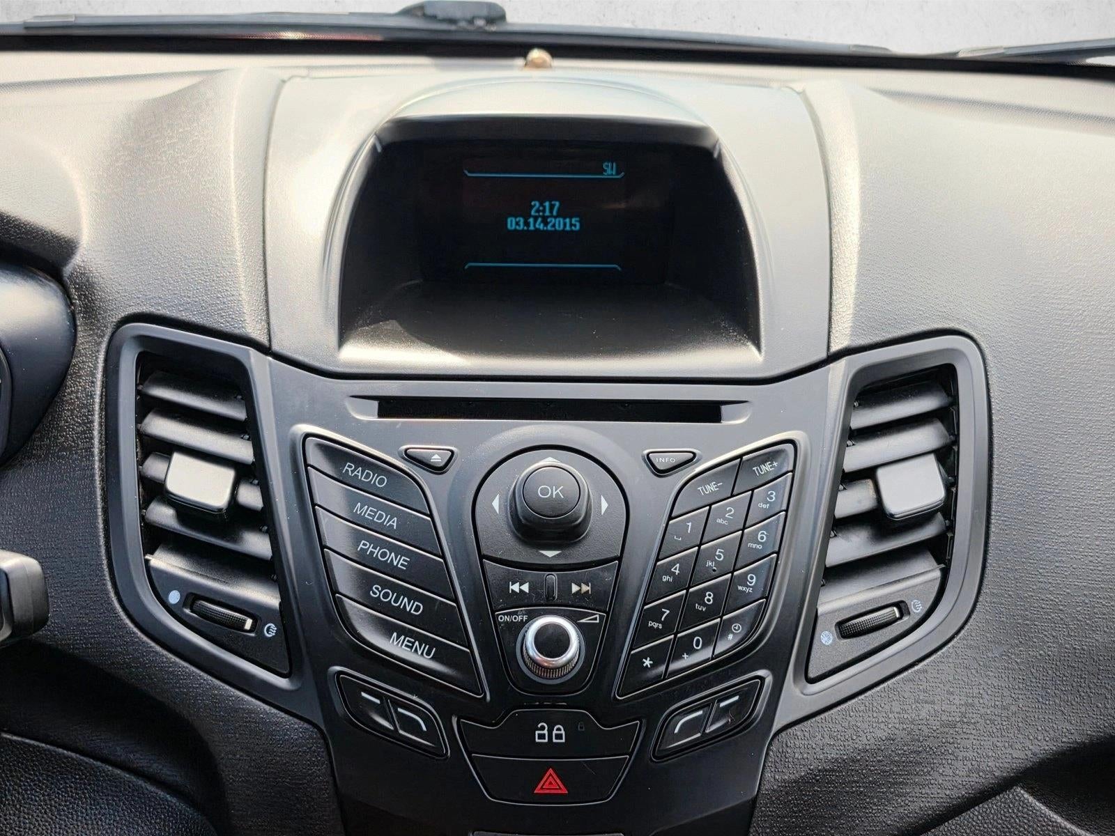 2015 Ford Fiesta SE
