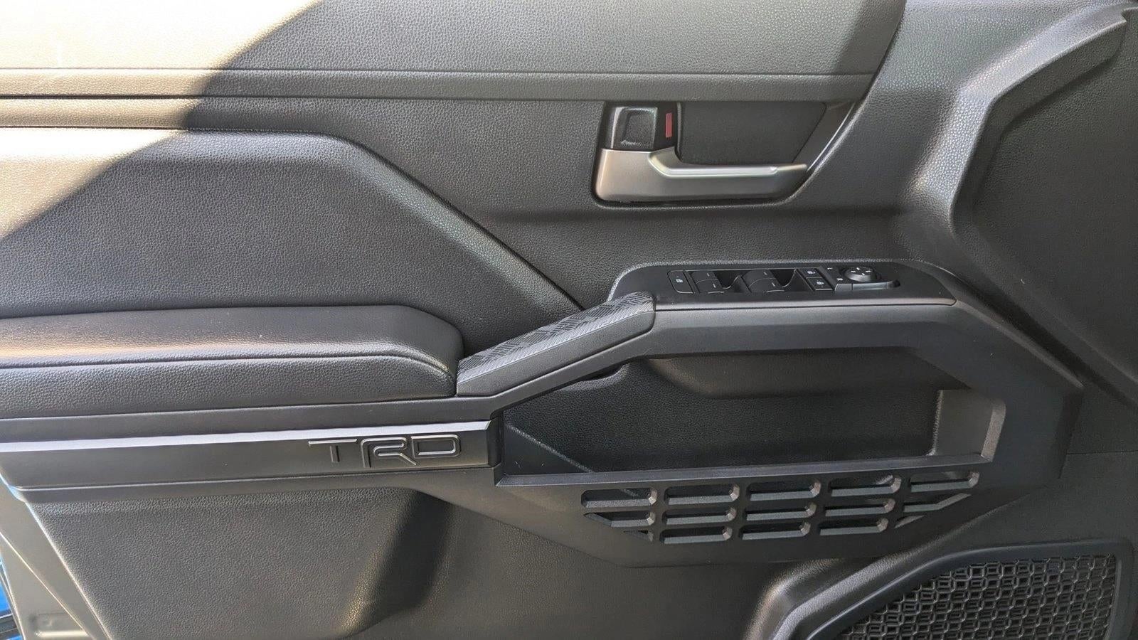 2024 Toyota Tacoma 4WD SR5