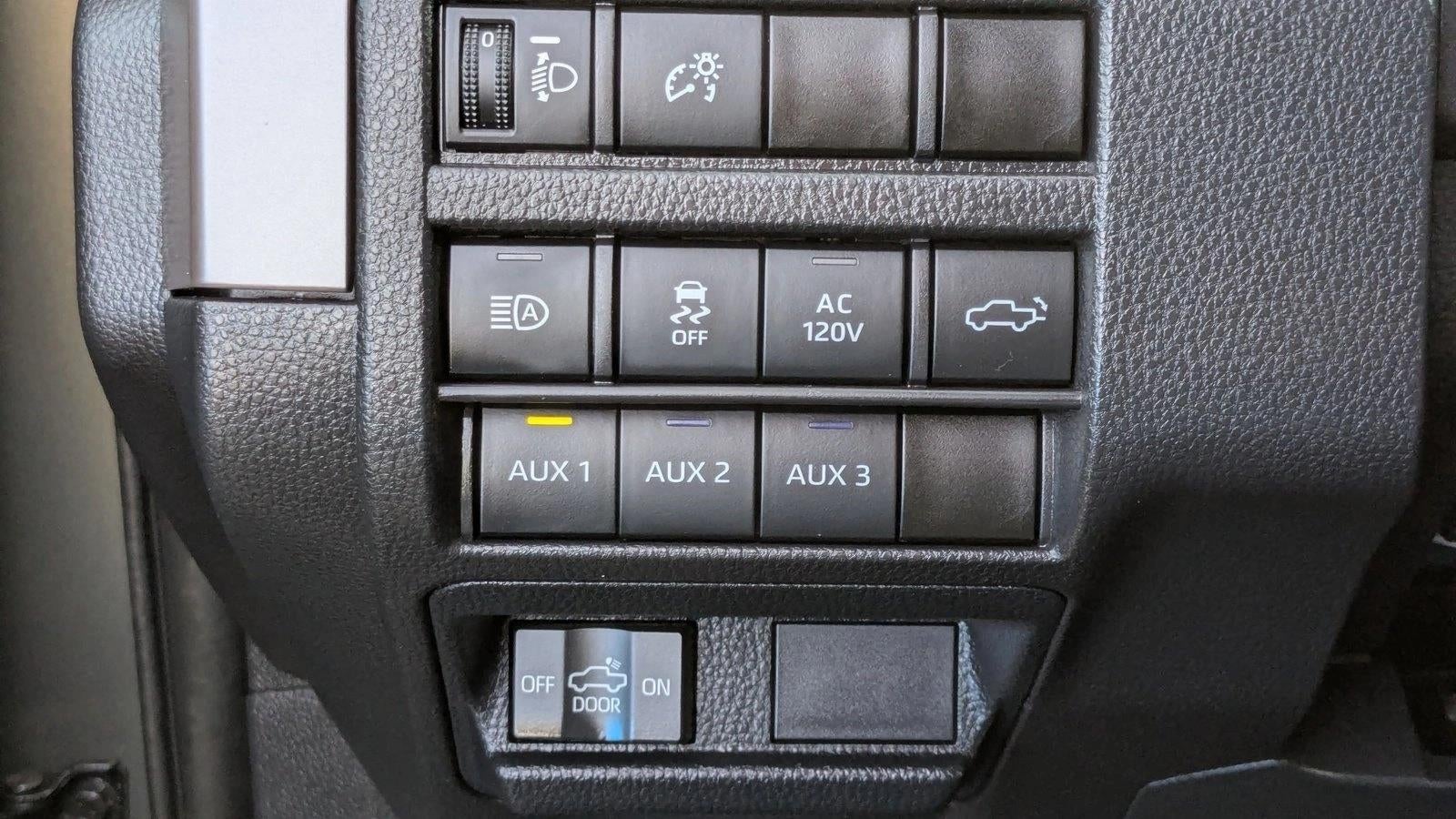 2024 Toyota Tacoma 4WD SR5