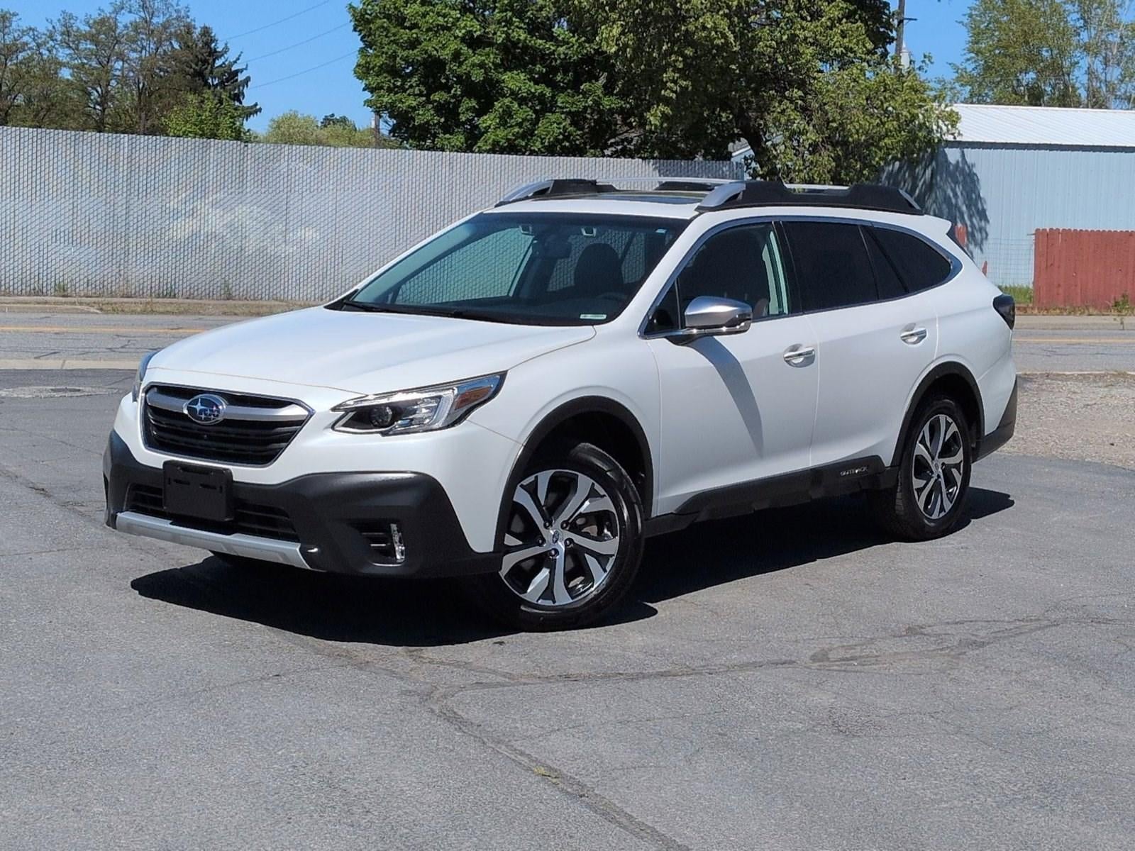 2022 Subaru Outback Touring XT