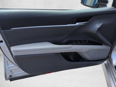 2020 Toyota Camry LE Hybrid