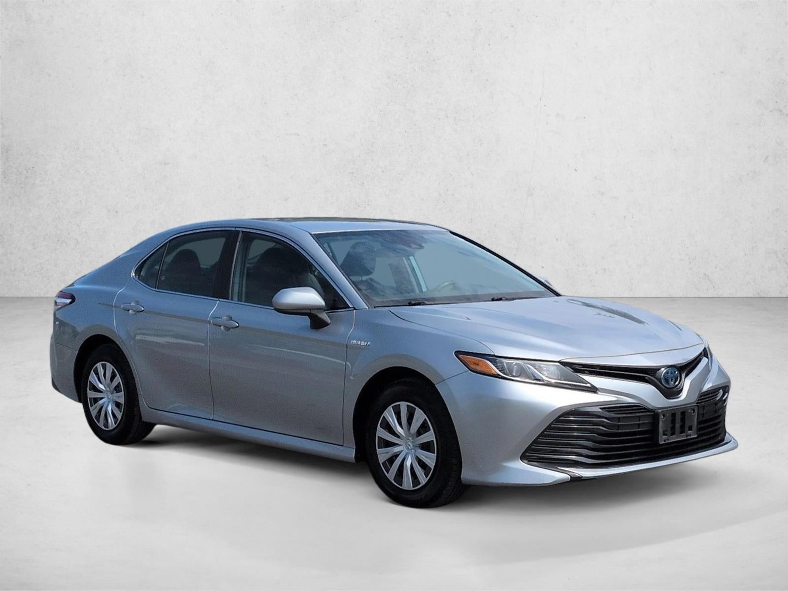 2020 Toyota Camry LE Hybrid