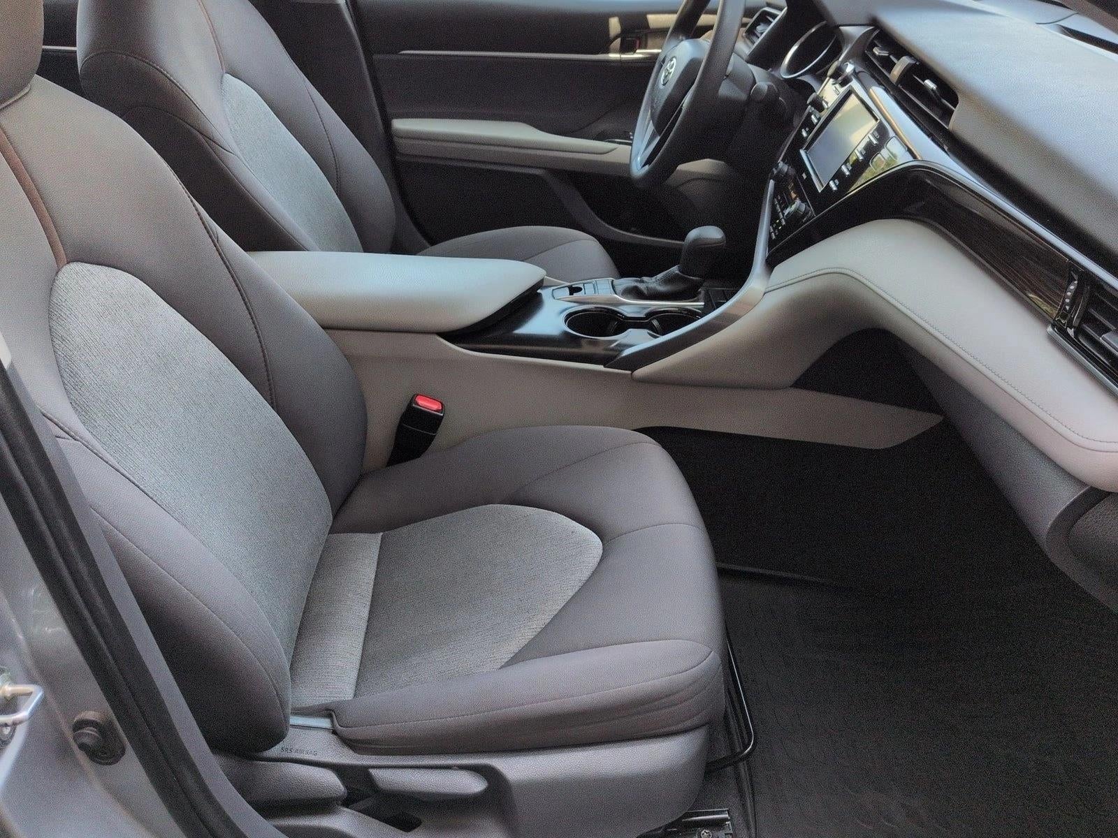 2020 Toyota Camry LE Hybrid