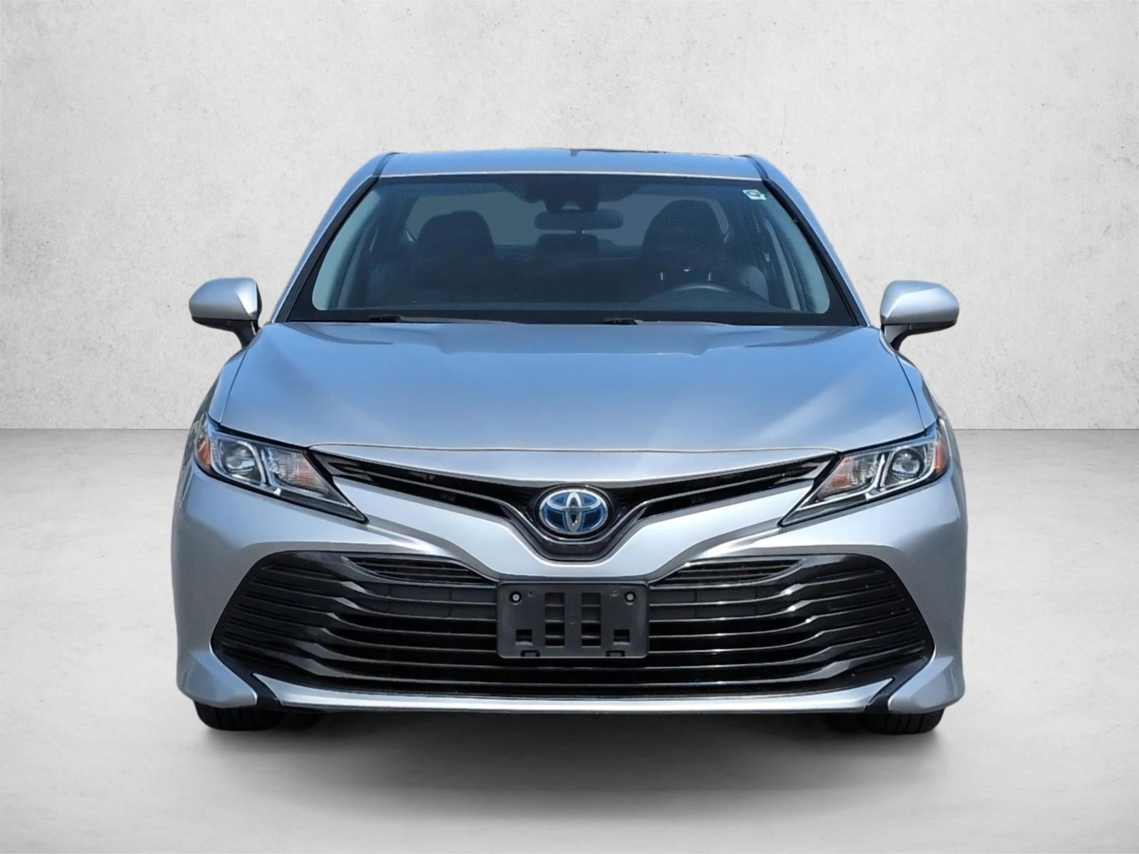 2020 Toyota Camry LE Hybrid