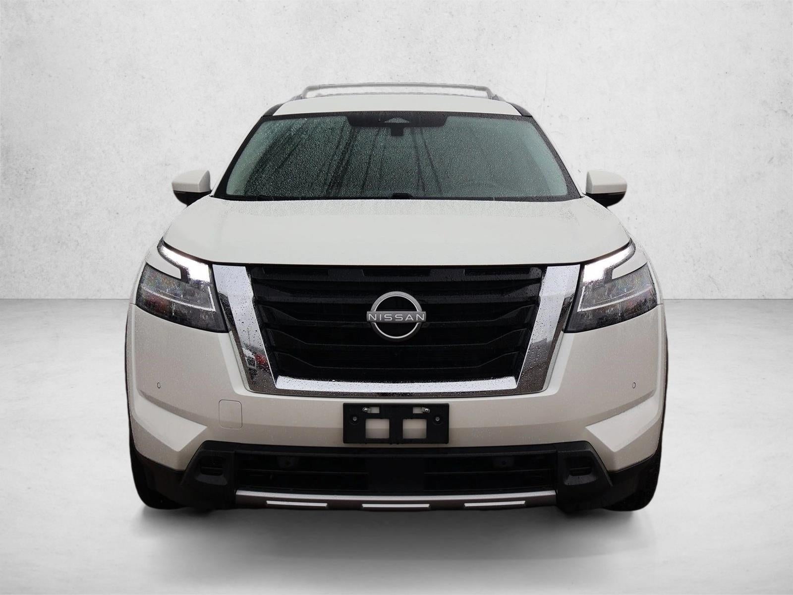 2024 Nissan Pathfinder SL 4WD