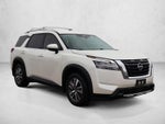 2024 Nissan Pathfinder SL 4WD
