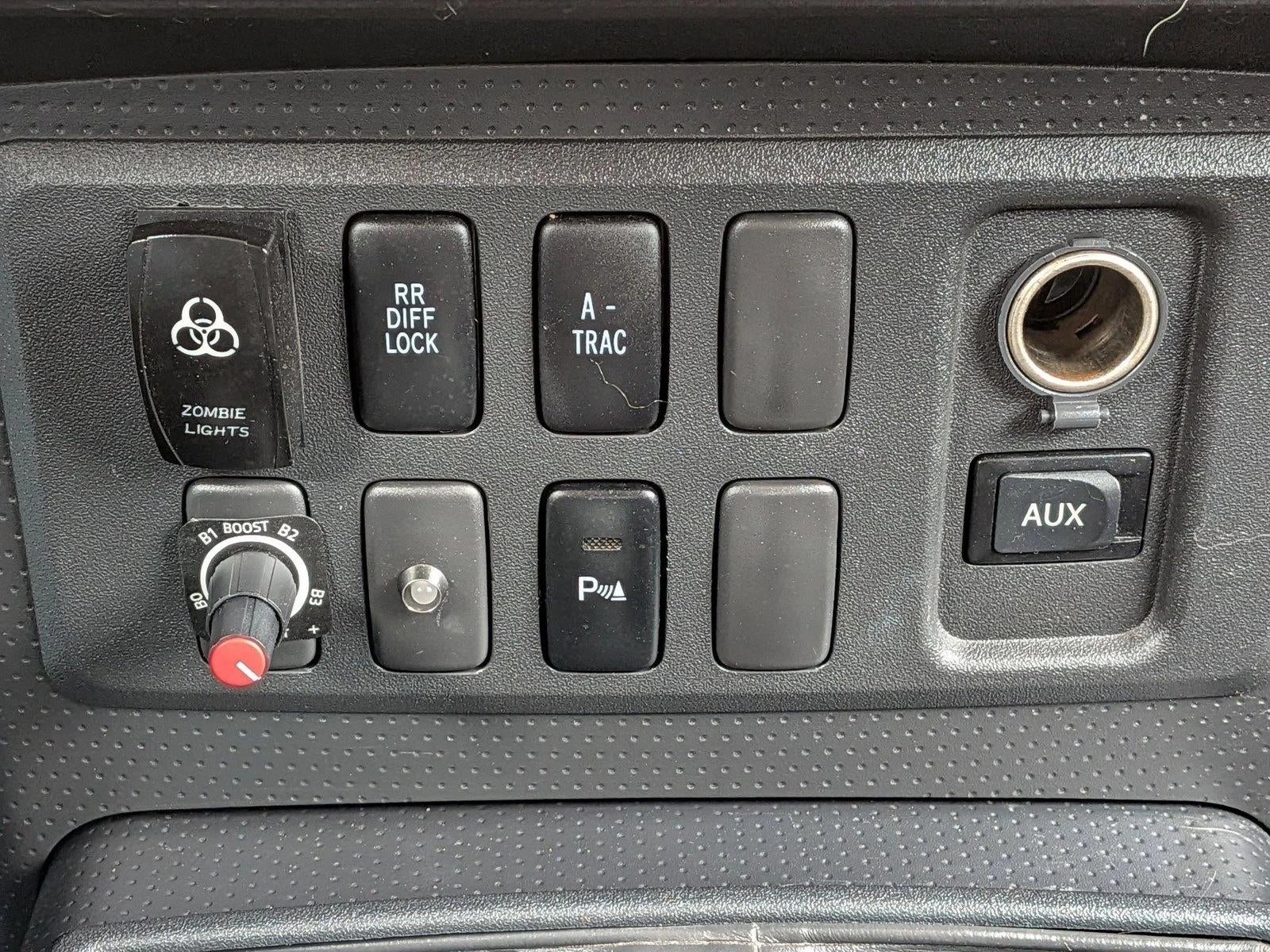 2007 Toyota FJ Cruiser Base