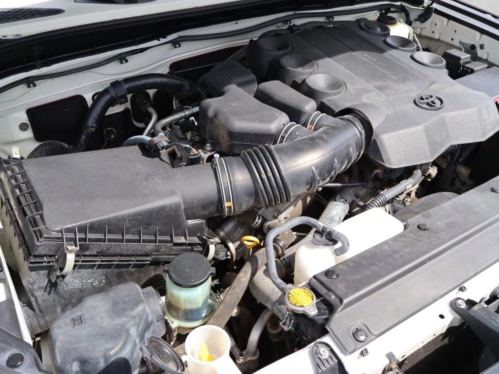2013 Toyota FJ Cruiser Base